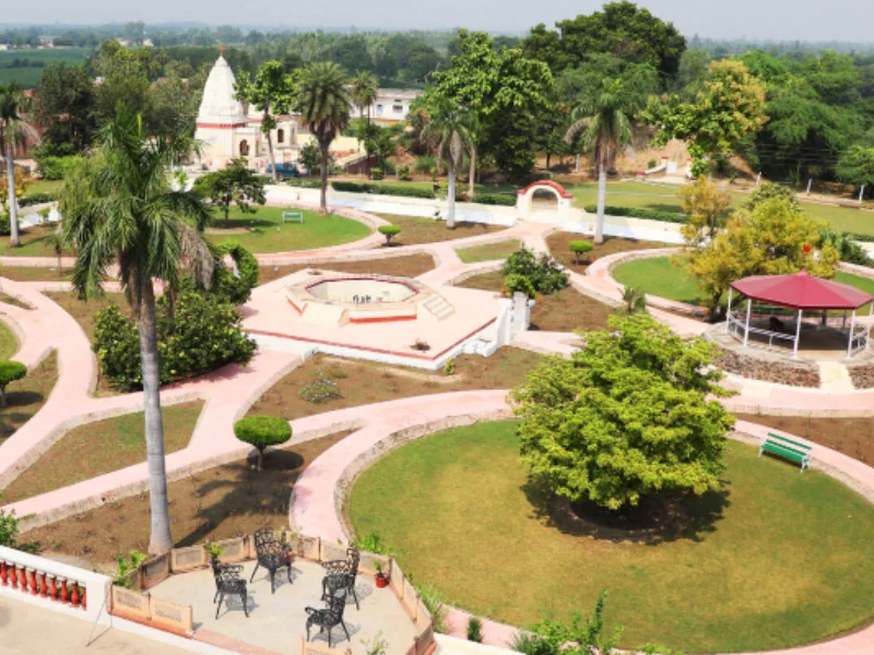 Top 5 Offbeat and Unexplored Weekend Getaways from Gurgaon in 2025 5 Kuchesar, Uttar Pradesh